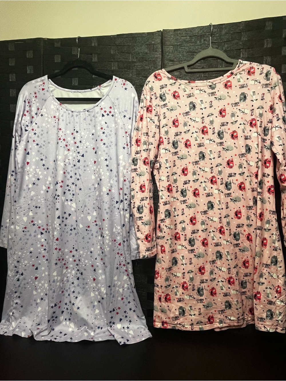 Light Purple Star Print & Cat Women’s Nightgowns Set of 2 Size Large